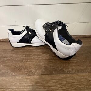 Callaway Men's Spiked Leather Golf Shoes, Black/White, Lace up, Size 12